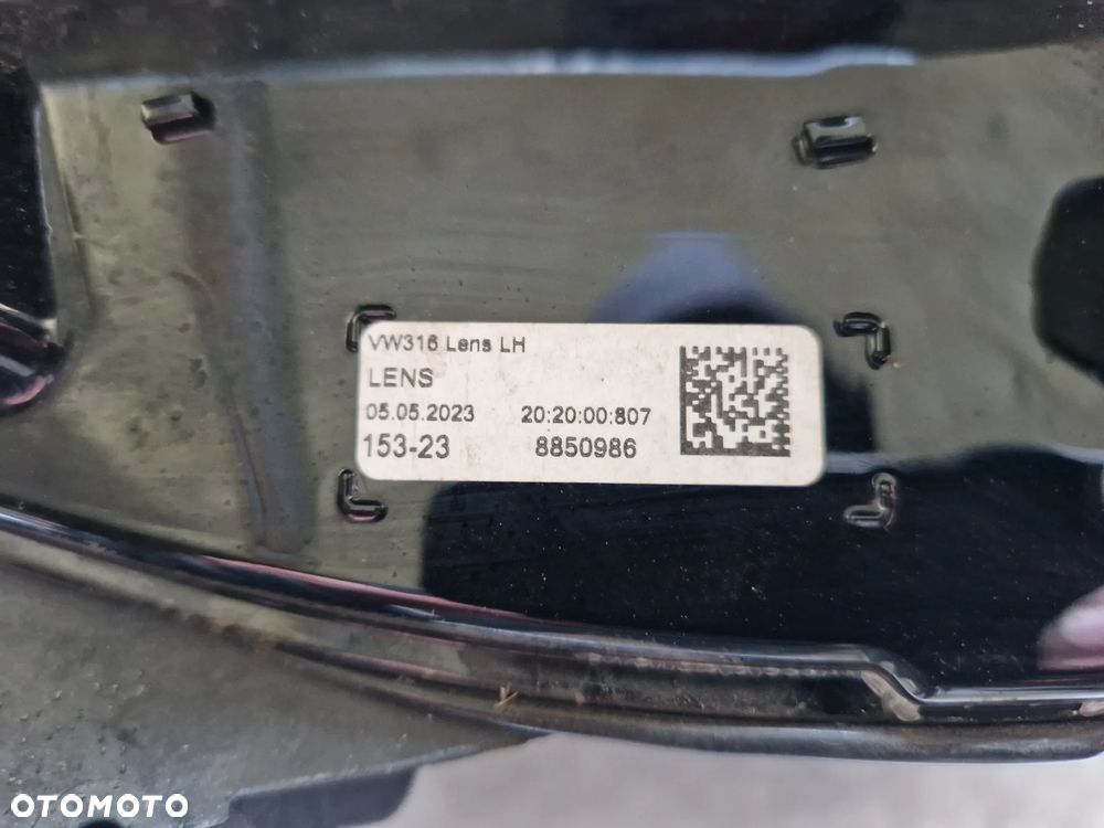 VW ID. 4 Lampa Lewa reflektor - 8