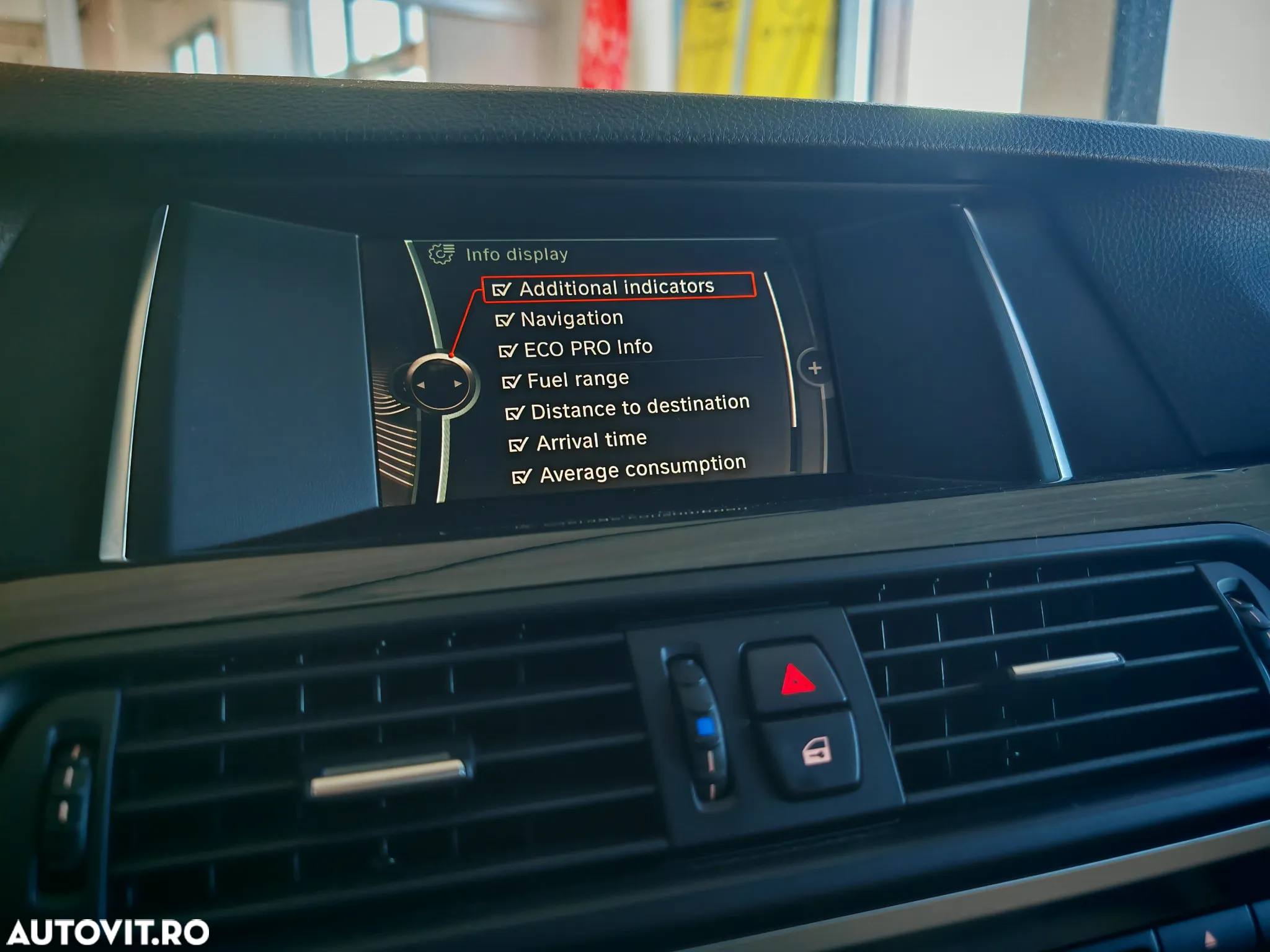 BMW Seria 5 530d Aut. Luxury Line - 30