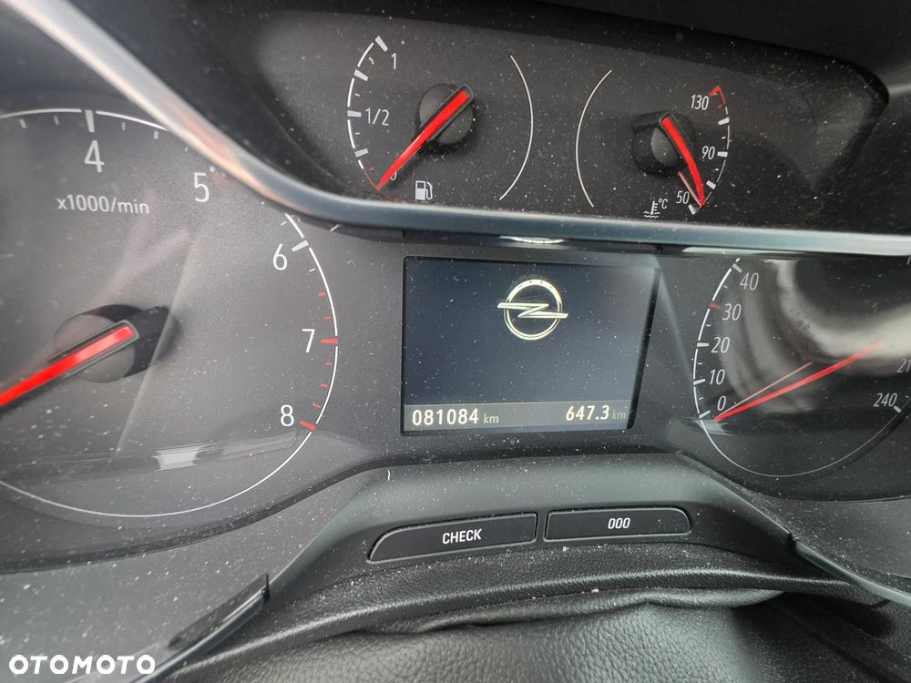 Opel Crossland 1.2 Automatik Business Edition - 30