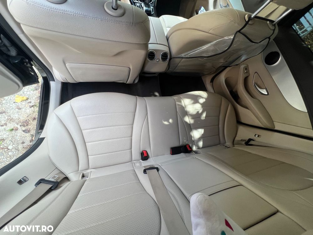 Mercedes-Benz GLC 220 d 4MATIC - 4