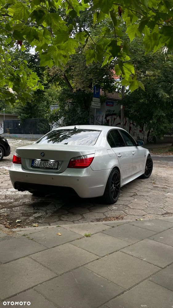 BMW Seria 5 523i - 9