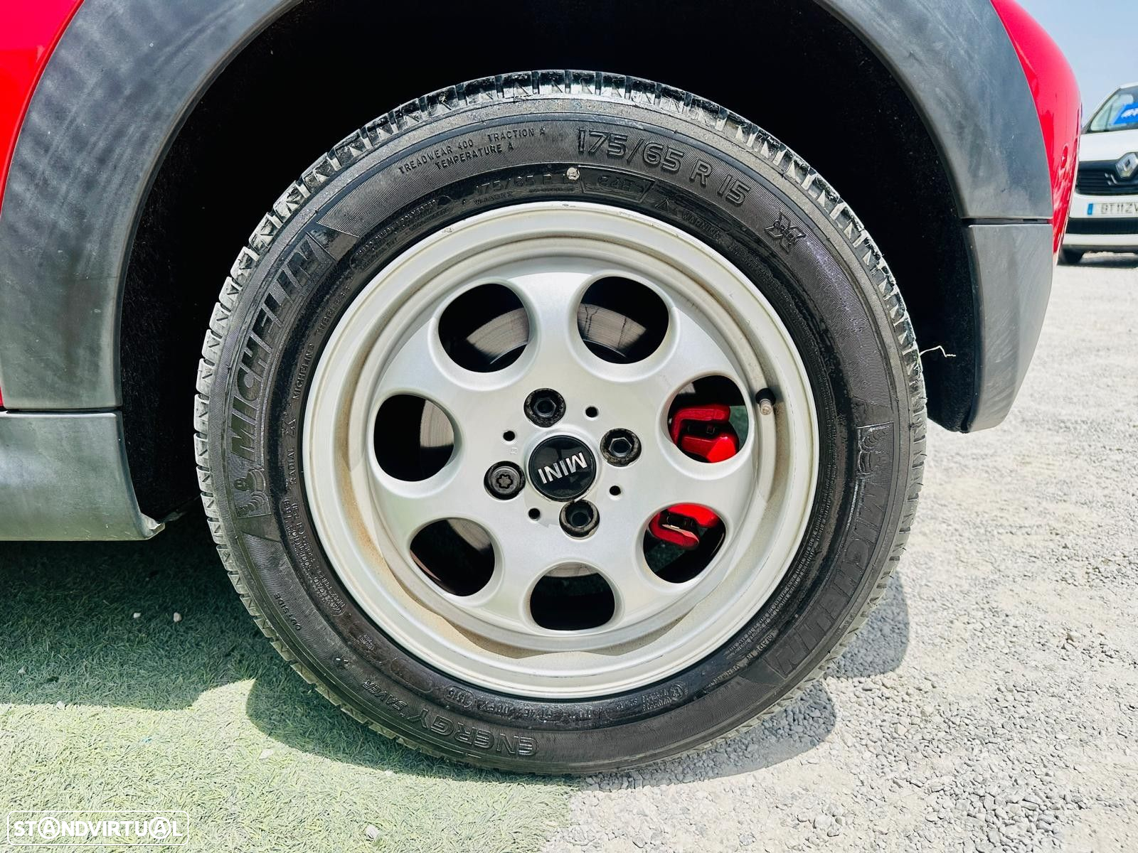 MINI 3 Portas Cooper D - 9