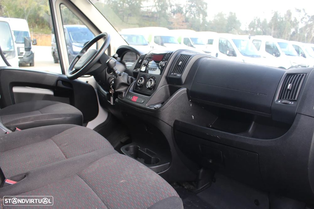 Citroën Jumper 2.2 BlueHdi // Contentor // 165 cv - 9