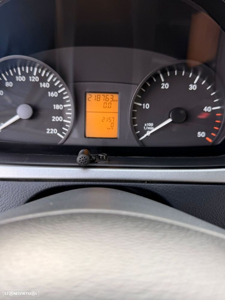 Mercedes-Benz Vito 116 CDi 5 lugares Mixto - 11