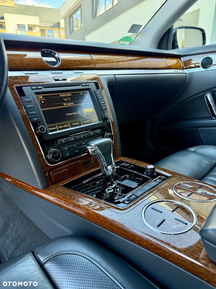 Volkswagen Phaeton 3.0 V6 TDI DPF 4MOTION Automatik (4 Sitzer) - 24