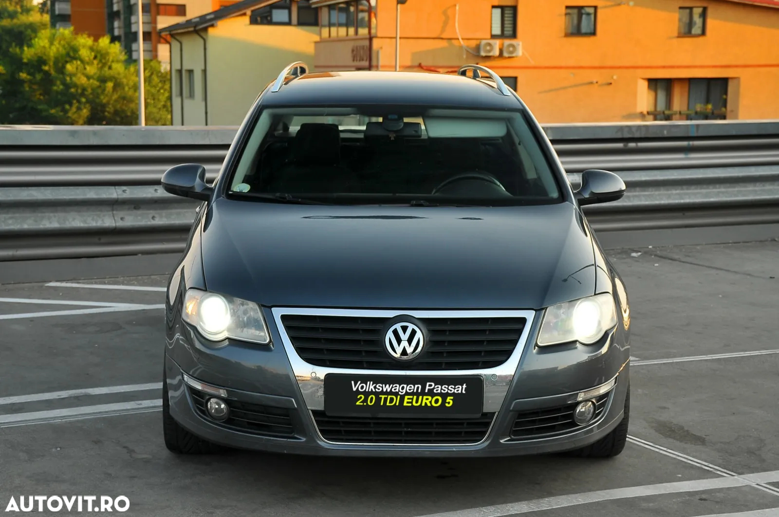 Volkswagen Passat Variant 2.0 TDI DPF DSG Comfortline - 4
