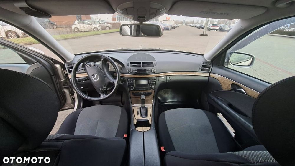 Mercedes-Benz Klasa E 220 CDI Automatik Avantgarde - 6