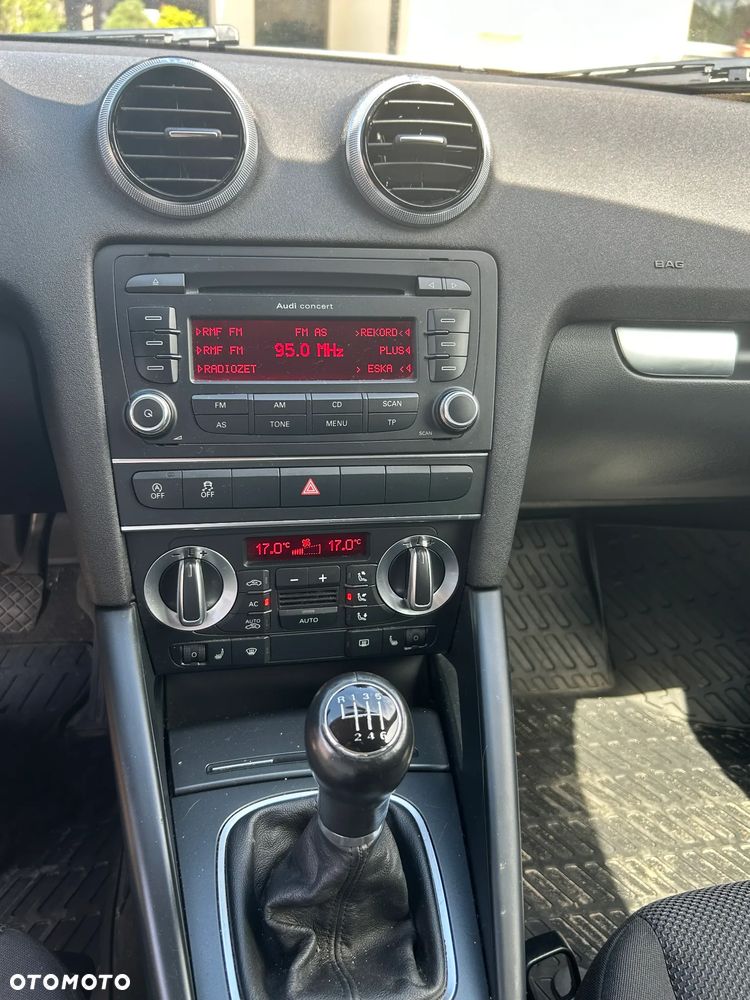 Audi A3 Sportback 2.0 TDI DPF Ambiente - 9
