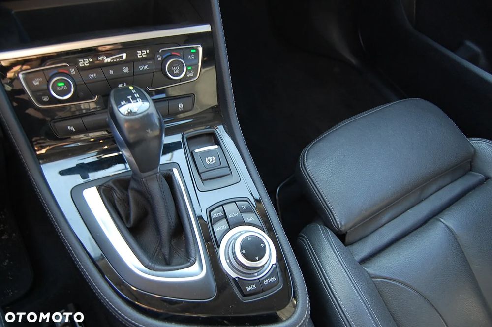 BMW Seria 2 218d GT Luxury Line - 9