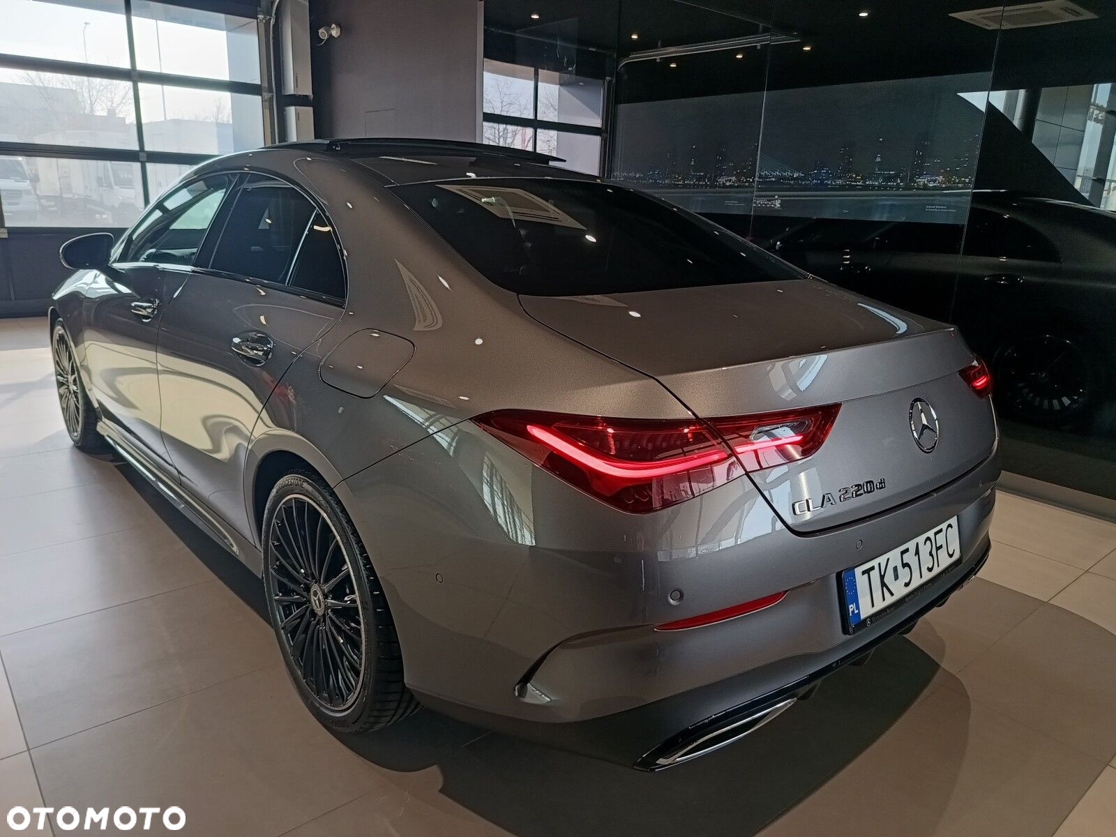 Mercedes-Benz CLA - 2