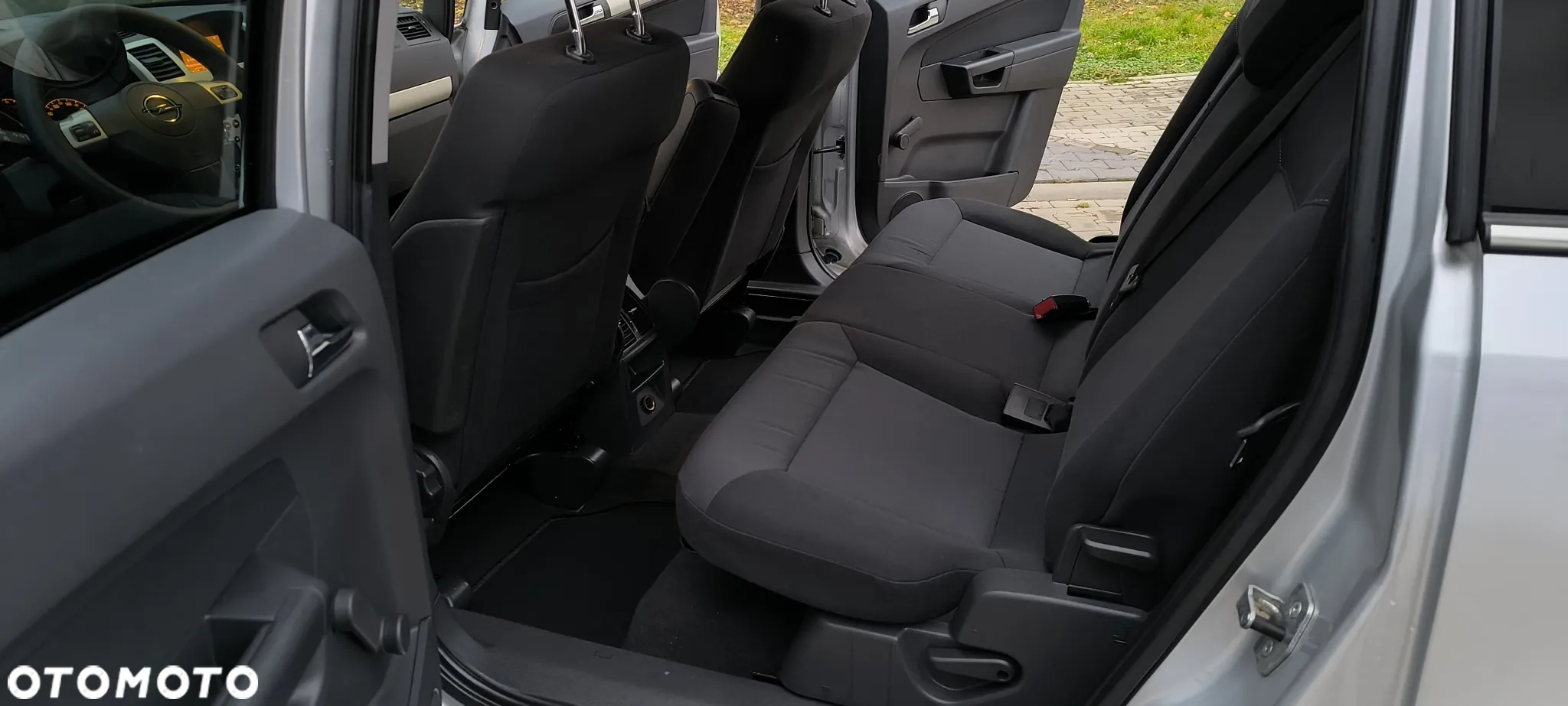 Opel Zafira 1.6 ECOFLEX Family - 14