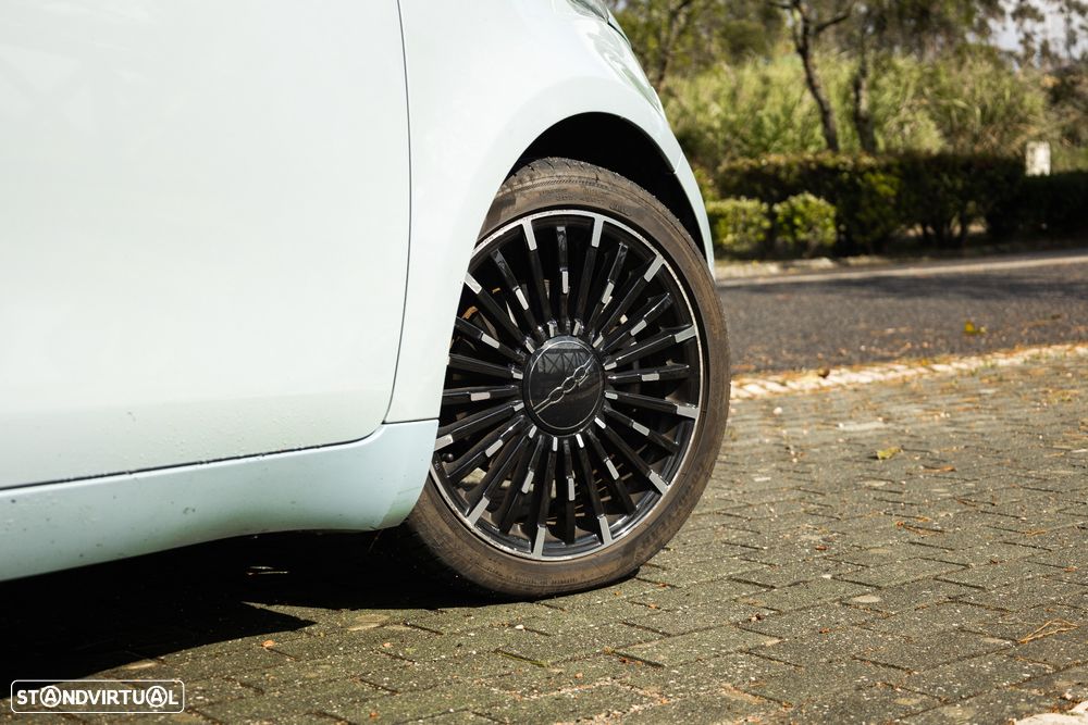 Fiat 500e La Prima - 6