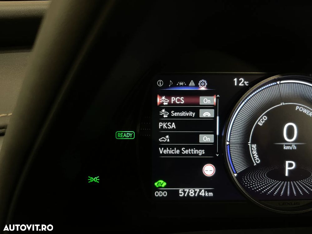 Lexus UX 250h Business Edition - 25