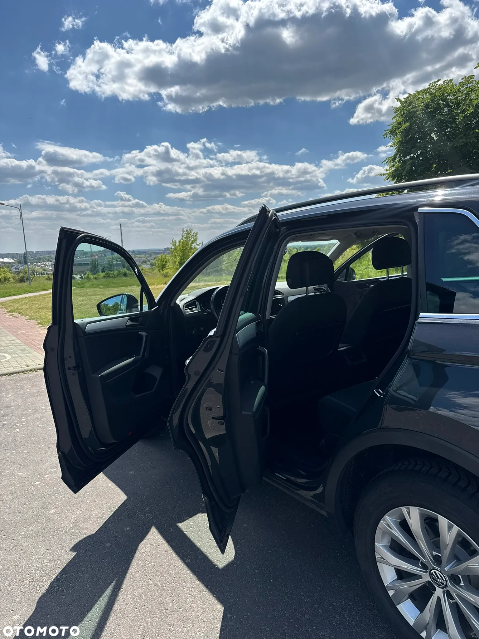 Volkswagen Tiguan 2.0 TDI BMT SCR 4Mot Comfortline - 8