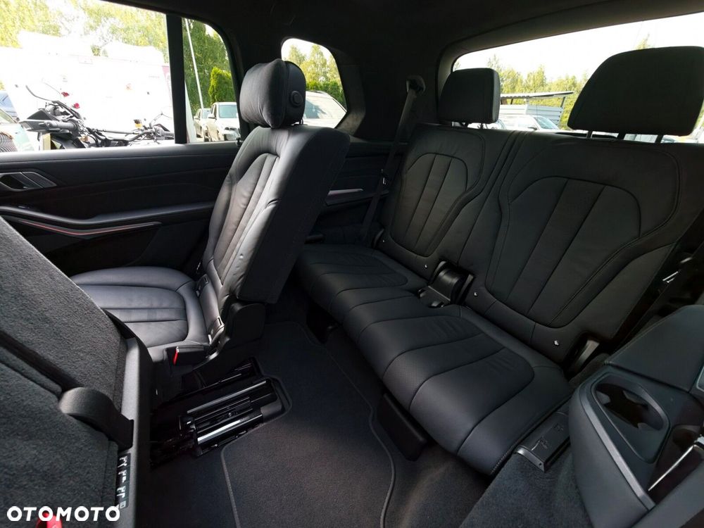 BMW X7 xDrive40d mHEV sport - 14