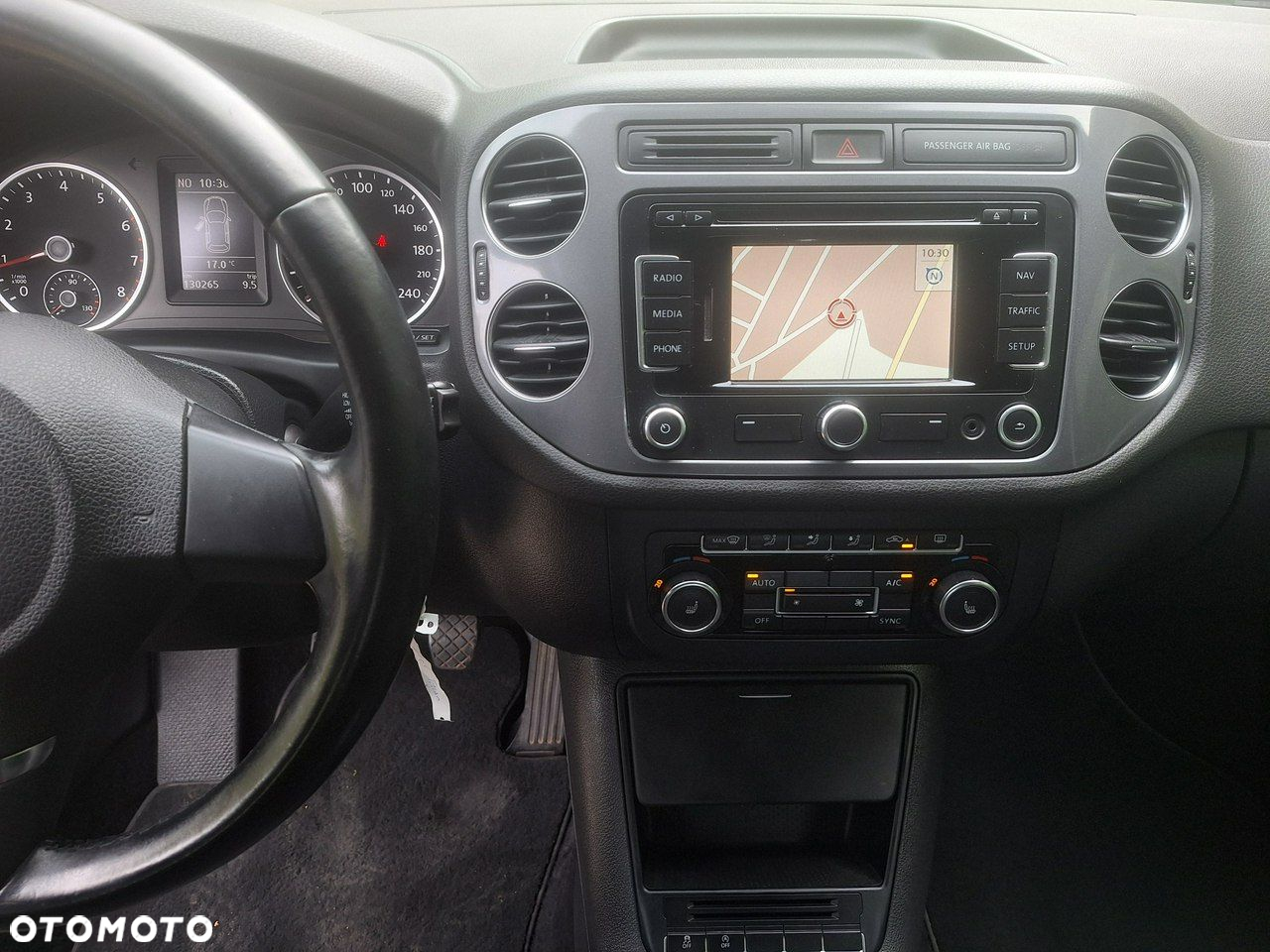 Volkswagen Tiguan 1.4 TSI BlueMotion Technology Trend & Fun - 12