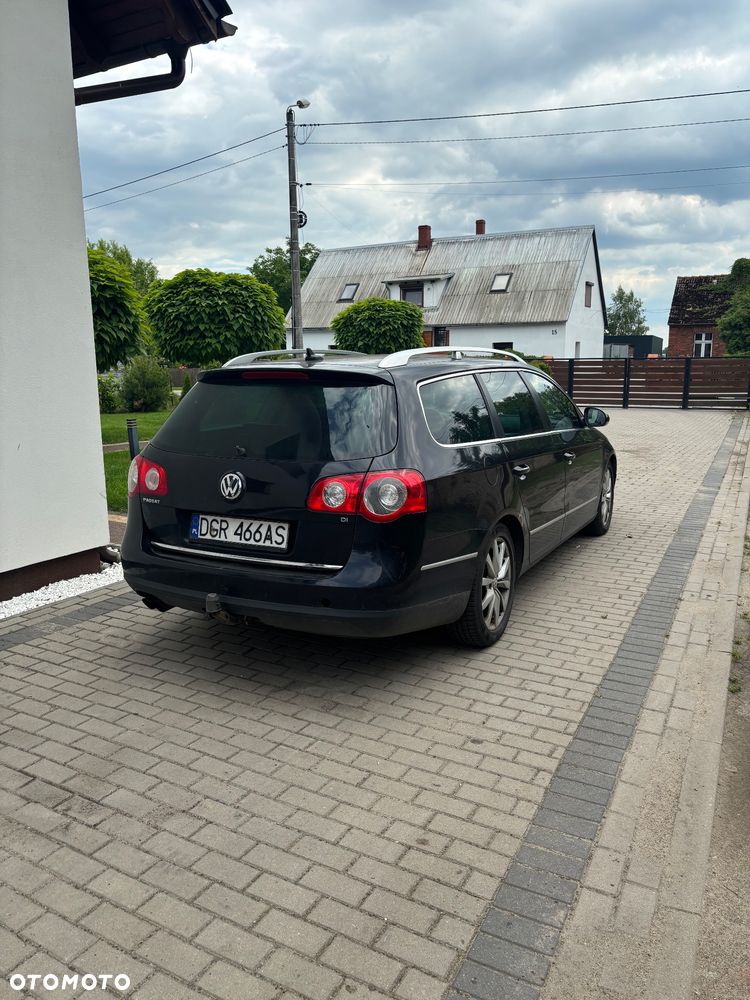 Volkswagen Passat - 6