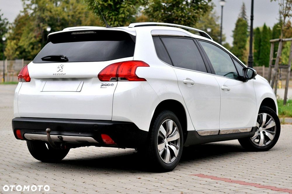 Peugeot 2008 PureTech 110 Stop&Start Business-Line - 3