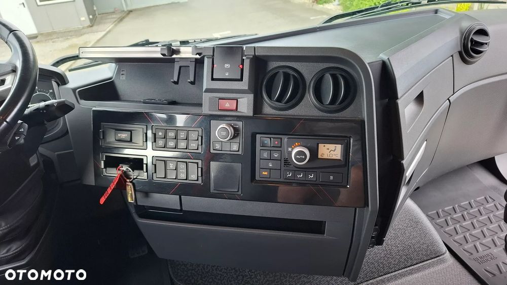 Renault GAMA T 480 / HIGH CAB / I-PARK COOL - 28