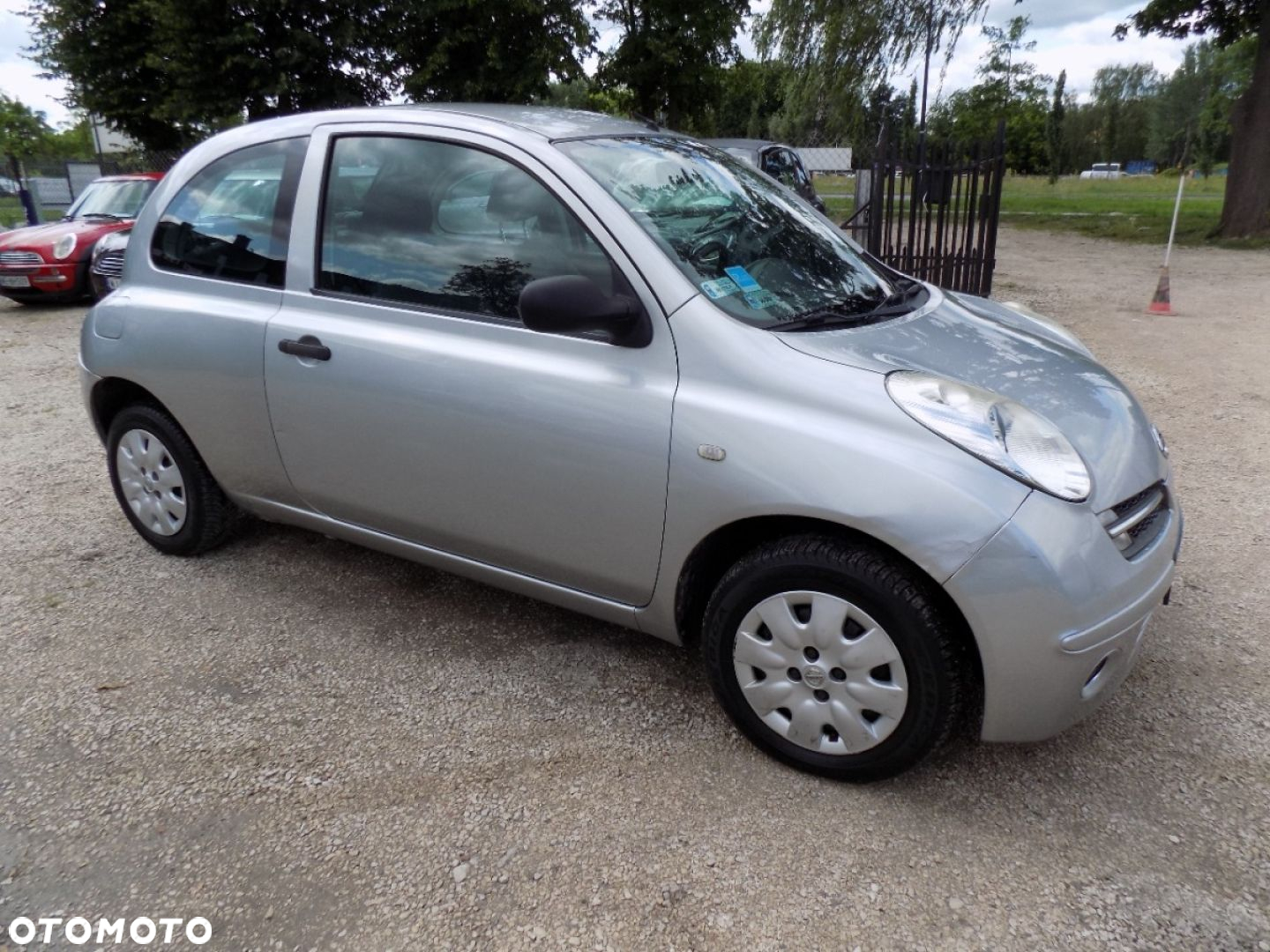 Nissan Micra - 2