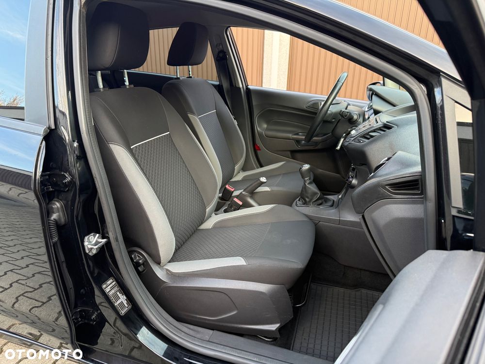 Ford Fiesta - 13