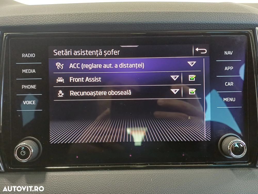 Skoda Karoq 1.5 TSI DSG Style - 28