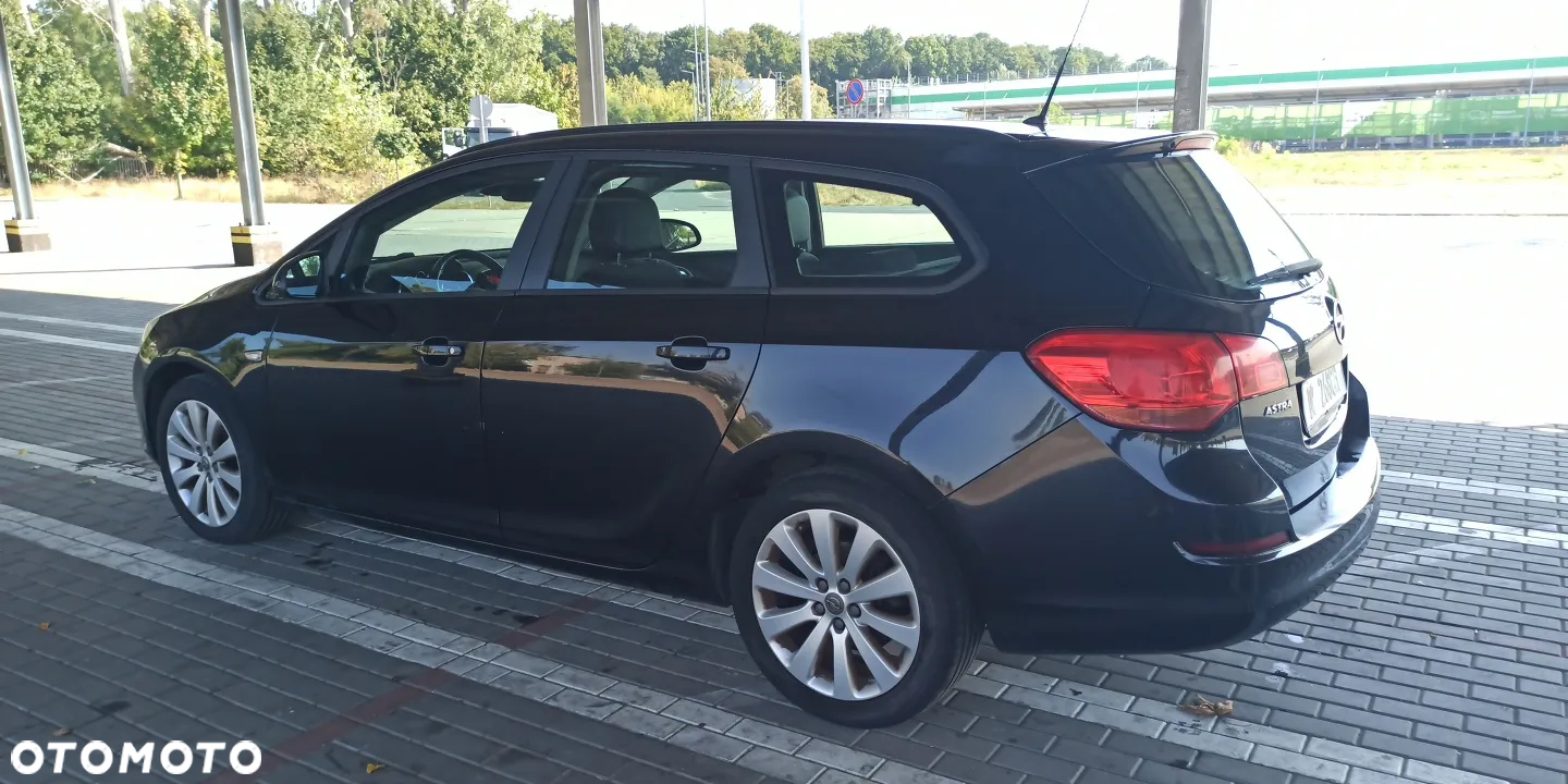 Opel Astra 1.3 CDTI DPF Active - 15