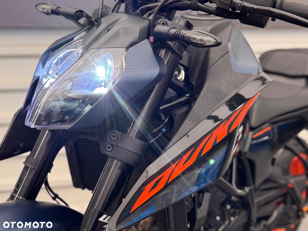 KTM Duke - 13
