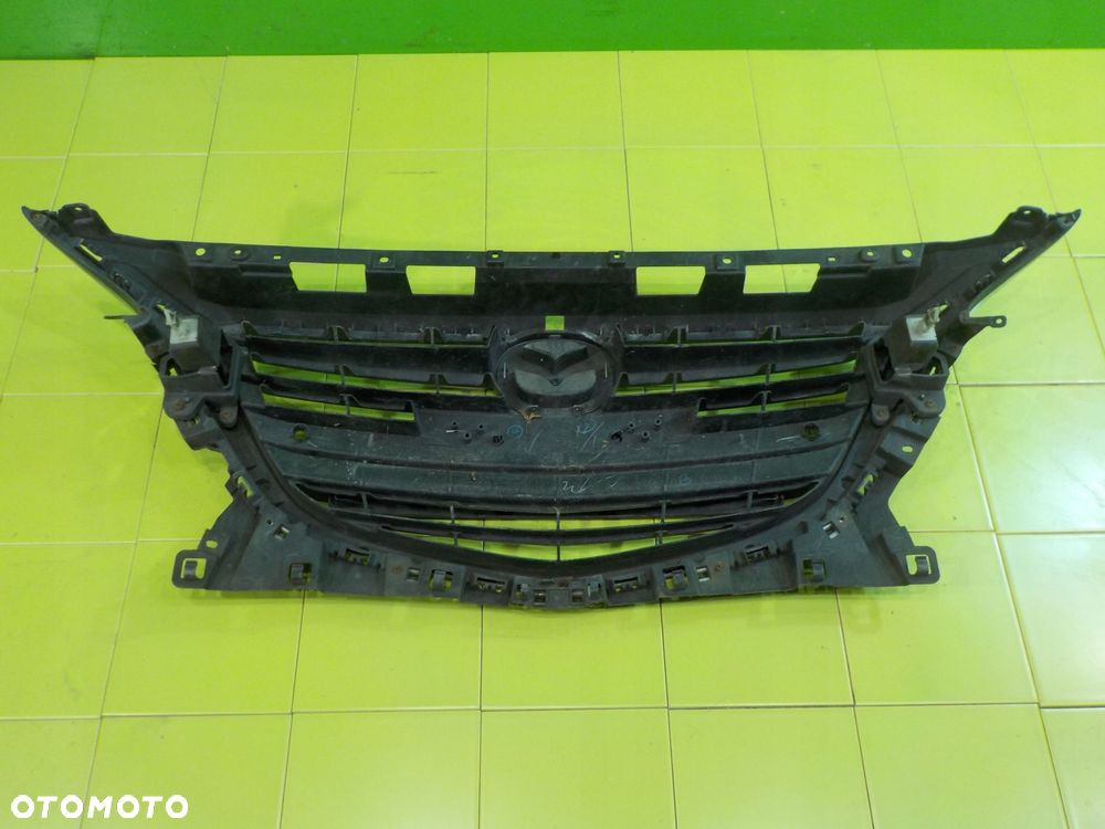 MAZDA 3 III BM 2.0 B 14r HB 5D atrapa grill BJE1-50712 - 2
