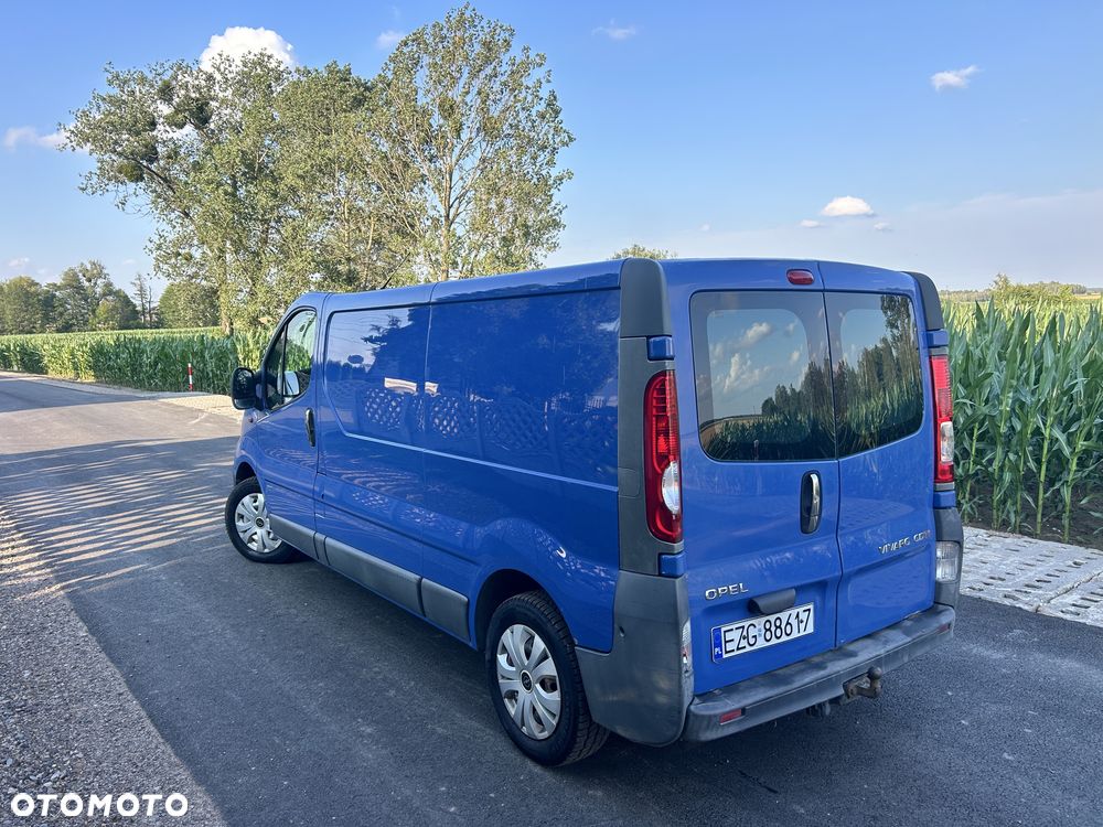Opel Vivaro - 4