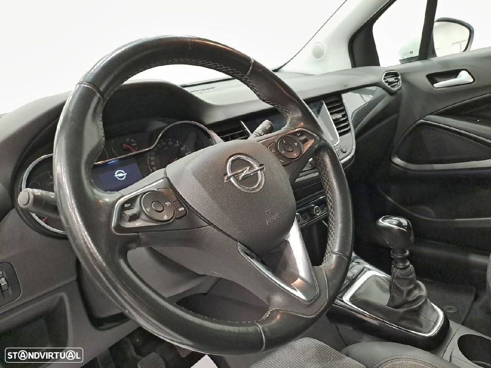 Opel Crossland 1.5 D Elegance — fotografia 12