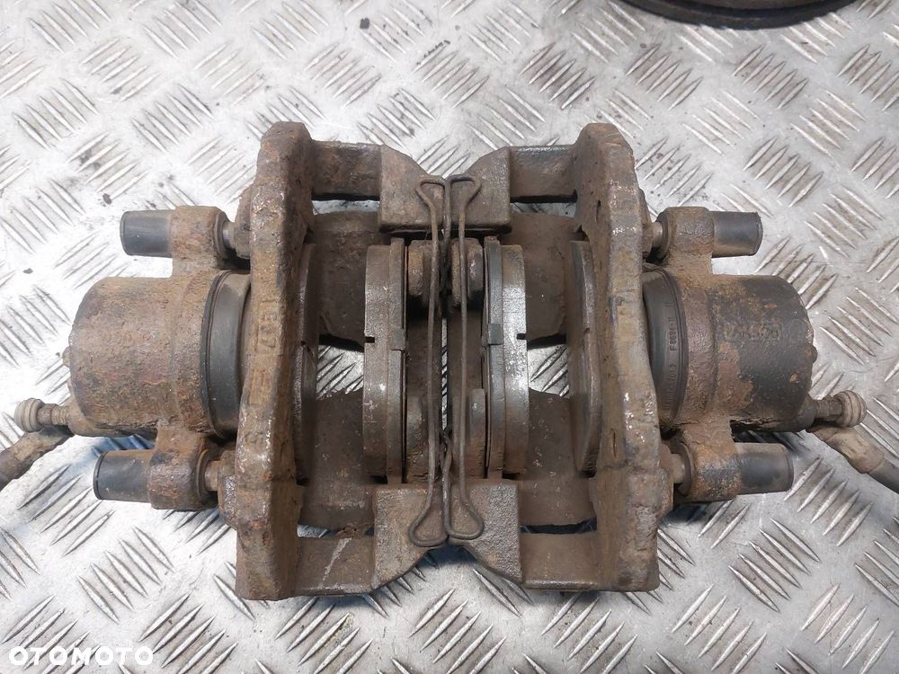 TARCZE HAMULCOWE PRZÓD + KLOCKI + ZACISKI FORD C-MAX I 1.6 TDCI - 4