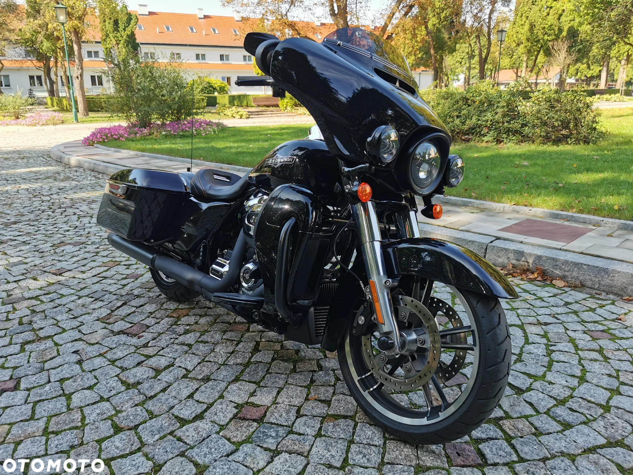 Harley-Davidson FLHXS Special - 25
