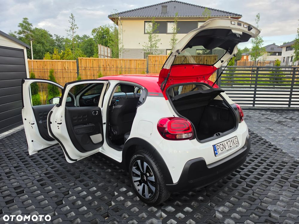 Citroën C3 1.2 PureTech Shine S&S - 11