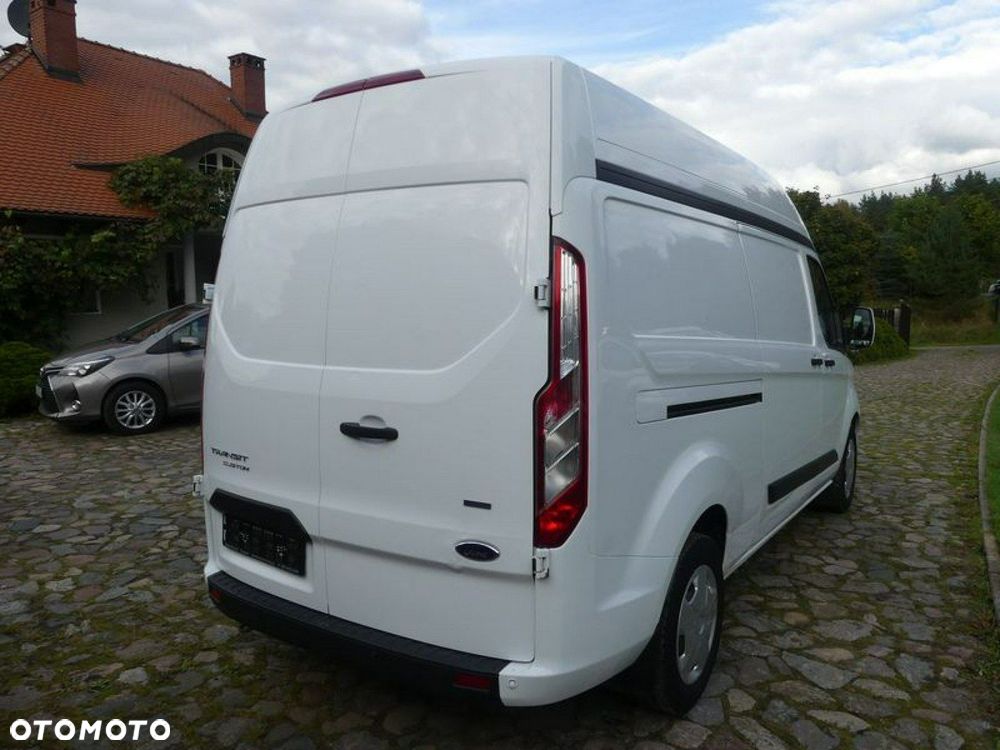Ford Transit Custom - 16