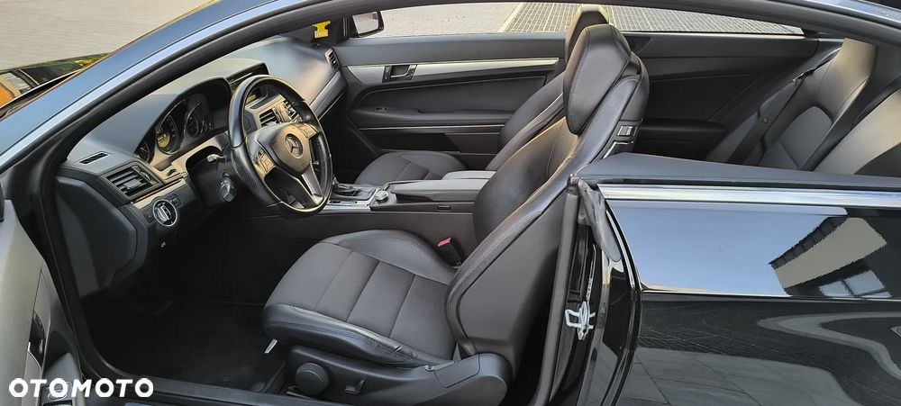 Mercedes-Benz Klasa E 350 CDI DPF BlueEFFICIENCY 7G-TRONIC Elegance - 15