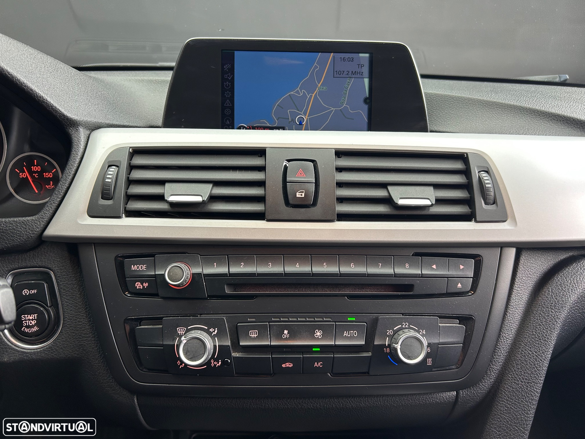 BMW 318 d Touring Navigation - 10