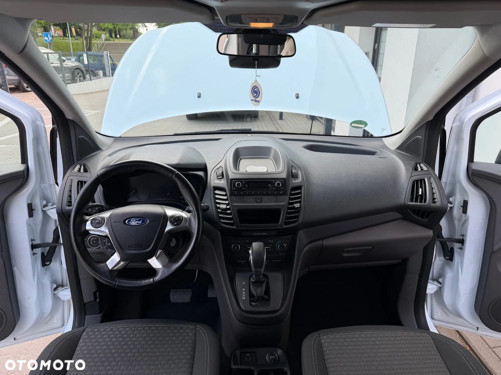 Ford Tourneo Connect Grand - 19