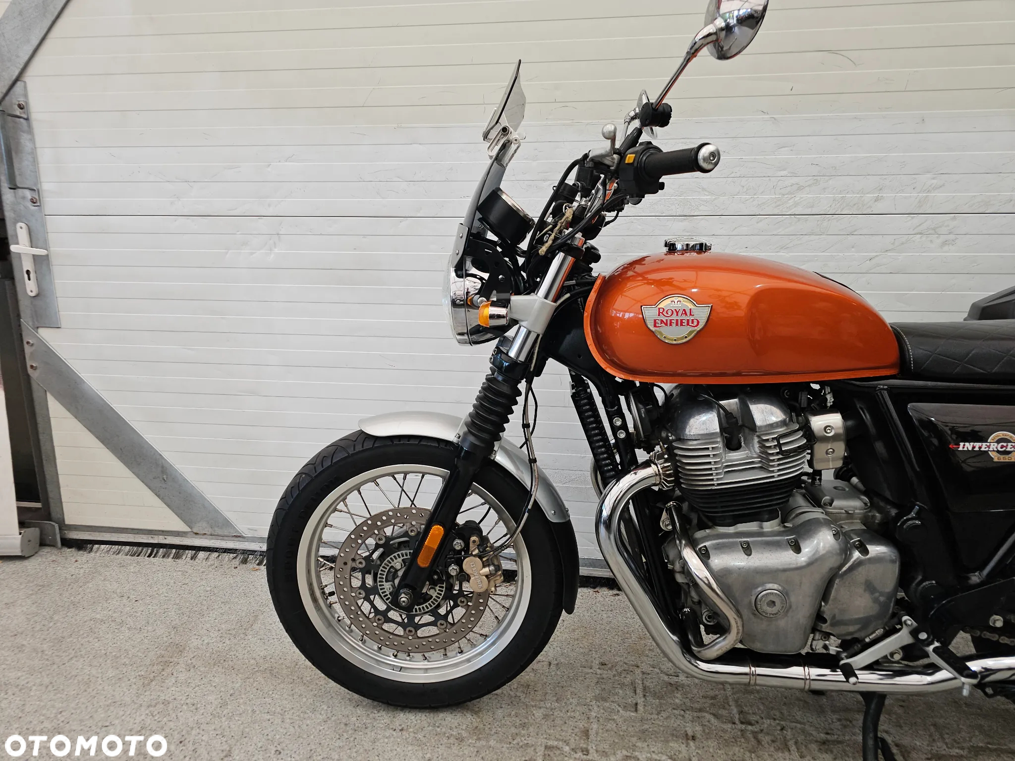 Royal Enfield Continental - 7