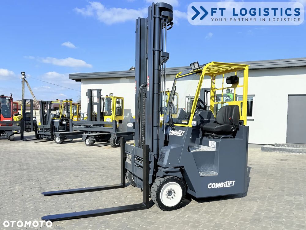 Combilift WÓZEK CZTEROKIERUNKOWY - WIELOKIERUNKOWY | COMBILIFT CB4500 | GAS | TRIPLEX 6400MM | WOLNY SKOK | POZYCJONER WIDEŁ | PRZESUW WIDEŁ | STAN IDEALNY | Szeroka oferta wózków czterokierunkowych i bocznych, dopasowanych do różnorodnych potrzeb i zastosowań - 4