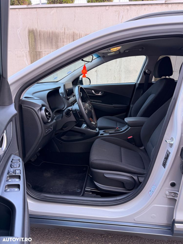Hyundai KONA 1.6 GDI 141 CP 2WD 6DCT Luxury - 16