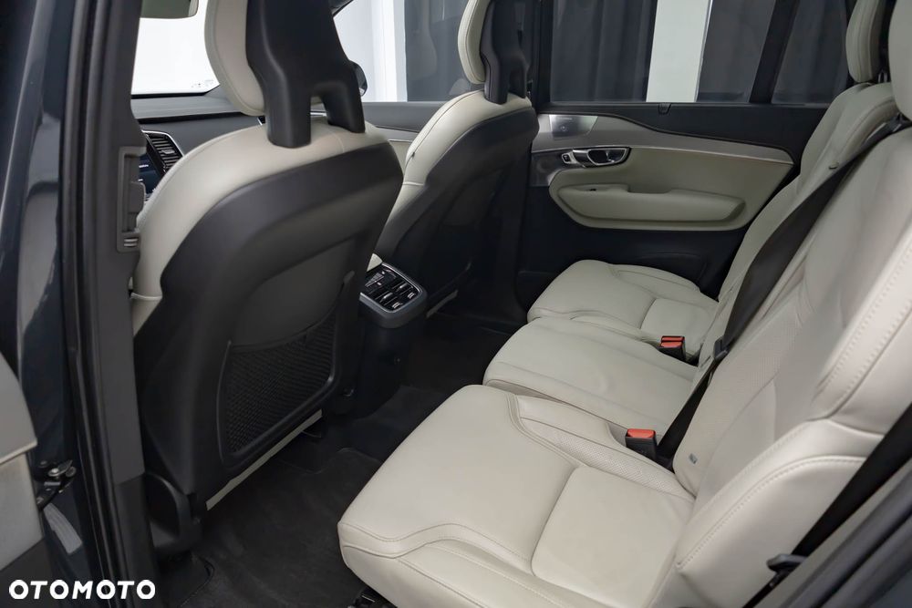 Volvo XC 90 B5 D AWD Geartronic RDesign - 34