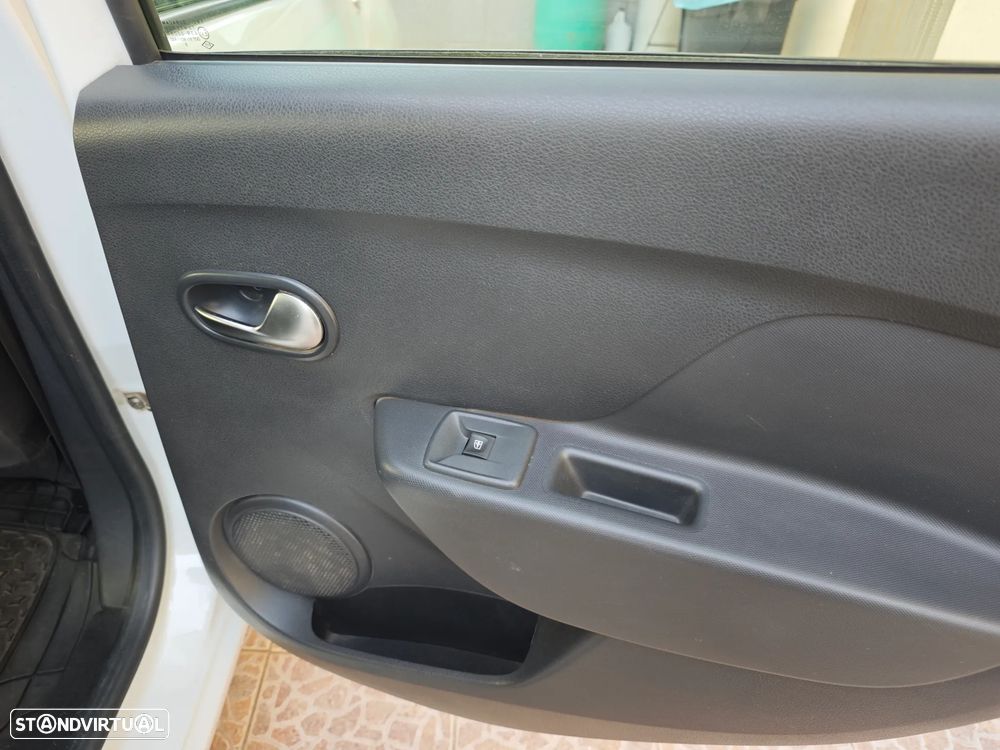 Dacia Logan MCV 0.9 TCe Comfort Bi-Fuel - 36