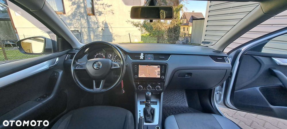 Skoda Octavia 1.4 TSI Ambition DSG - 7