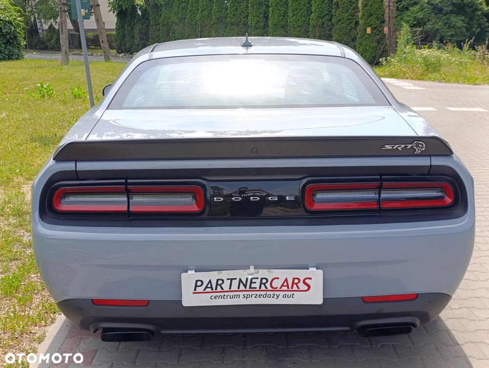 Dodge Challenger 6.2 Hellcat Widebody - 10