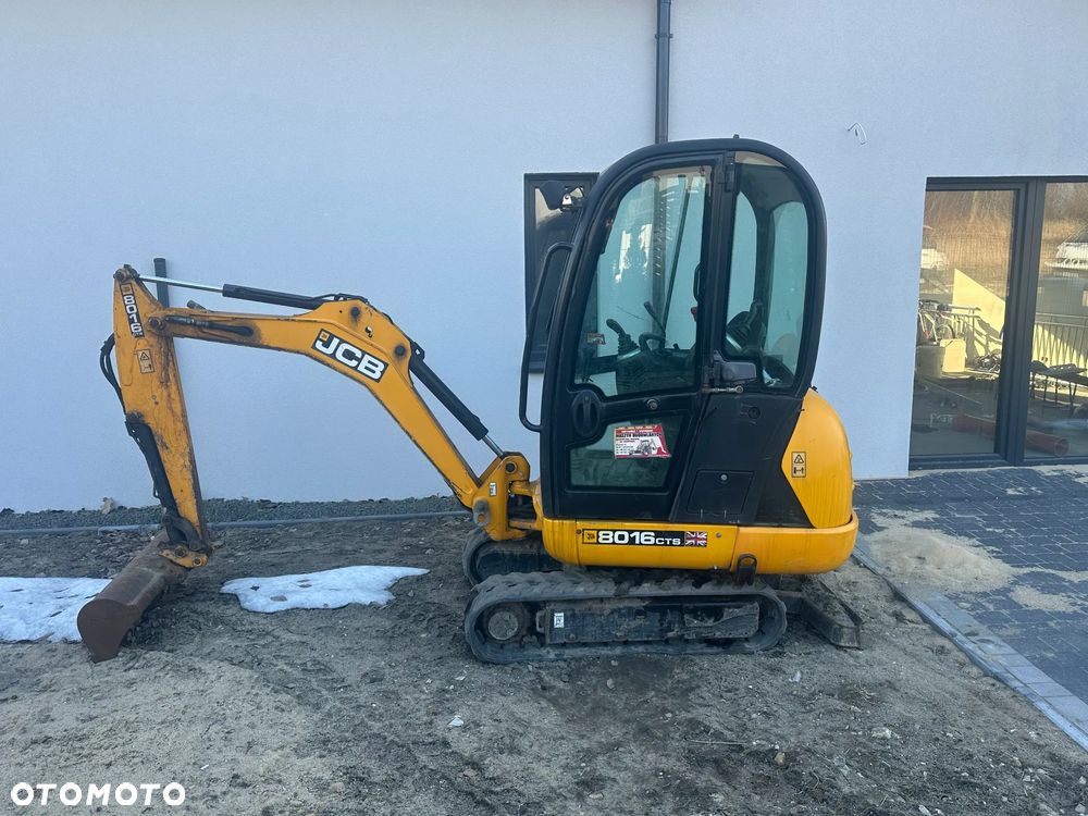 JCB 8016 - 1