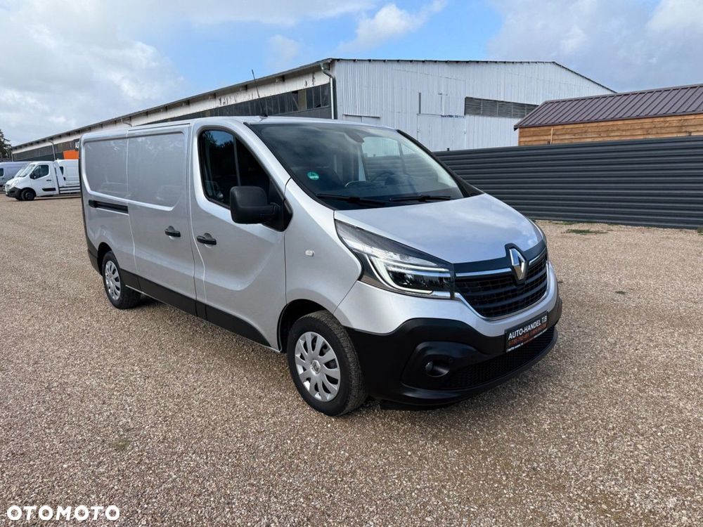 Renault Trafic - 16