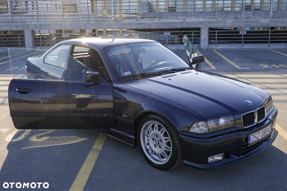BMW Seria 3 316i - 10