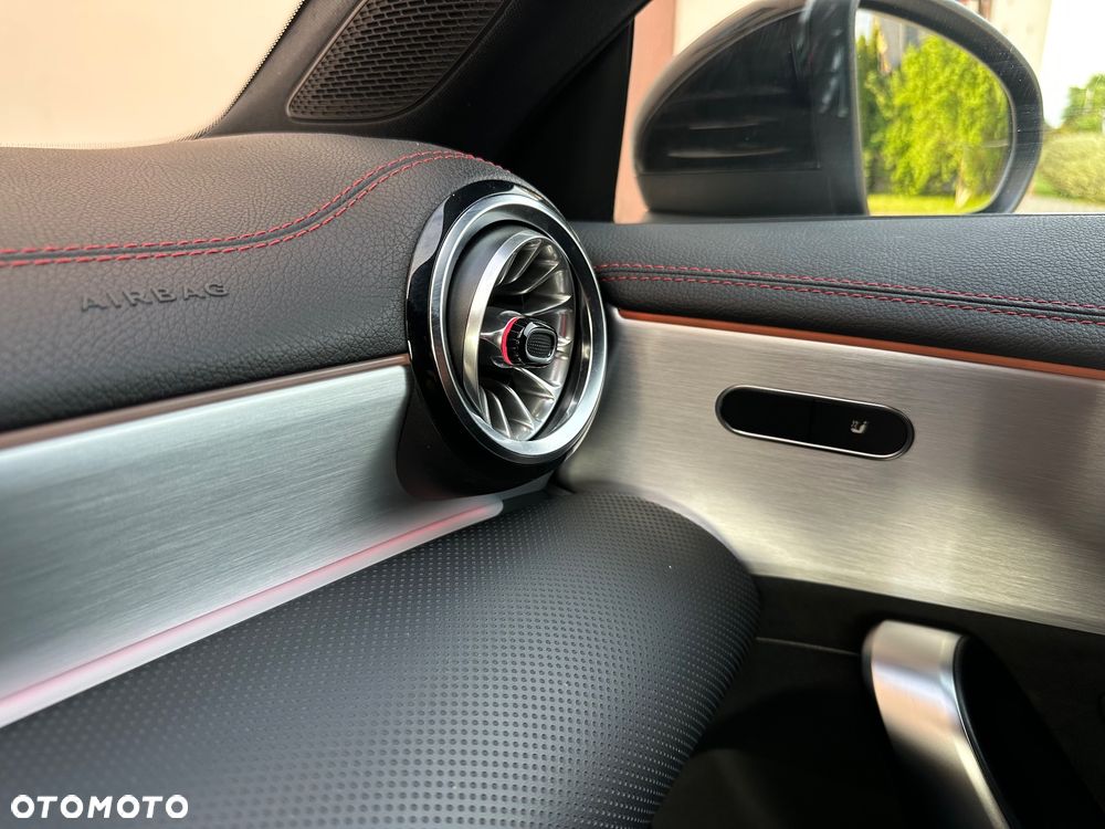 Mercedes-Benz CLA 180 d 8G-DCT AMG Line Advanced Plus - 18