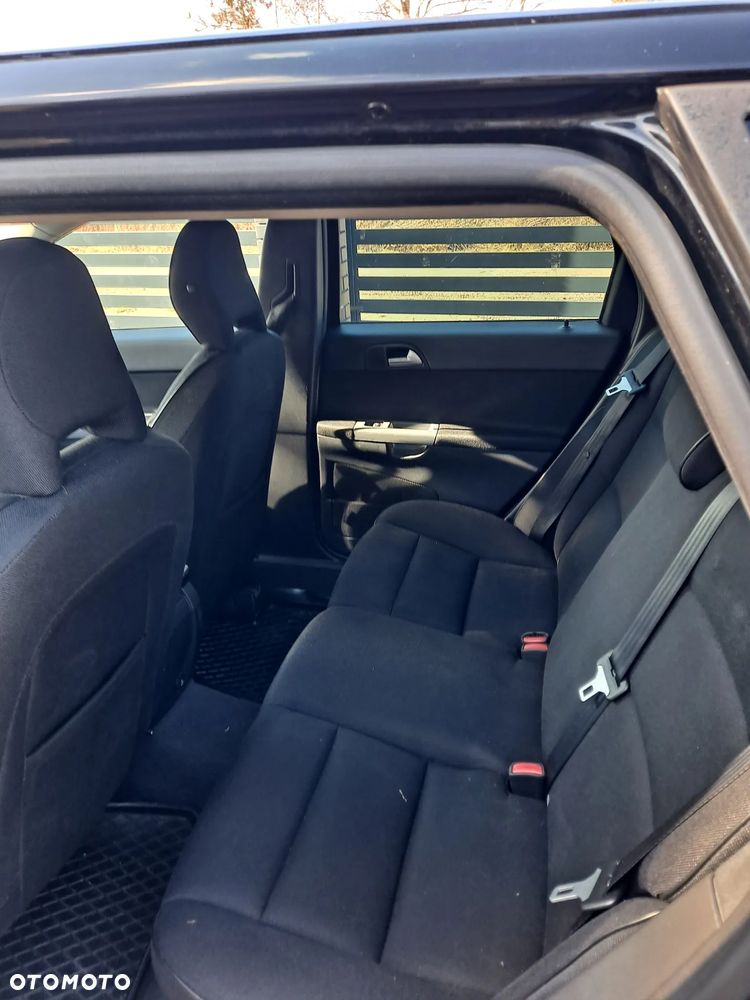 Volvo V50 1.6D DPF DRIVe - 5